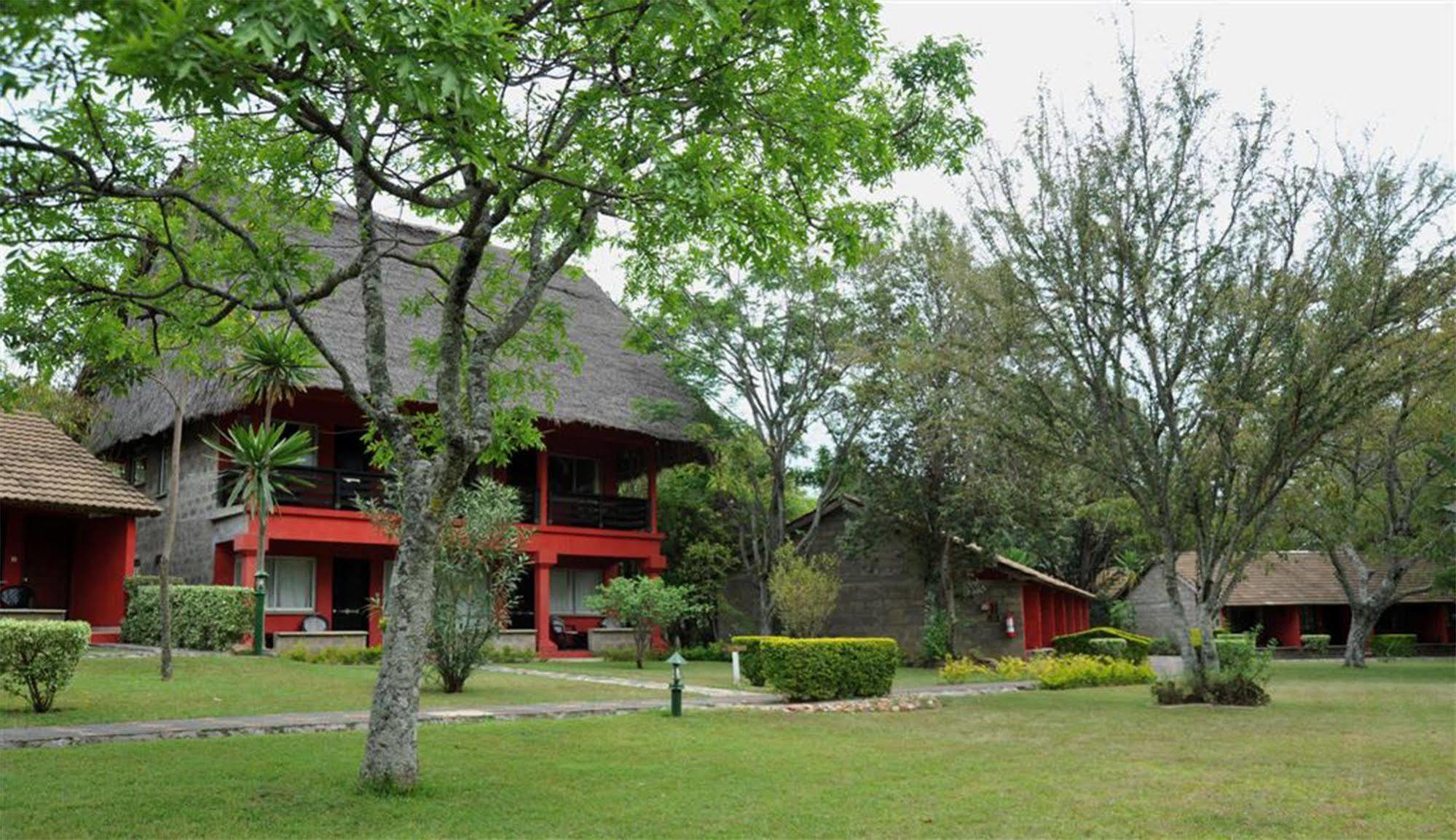 Mara River Lodge Aitong Екстериор снимка