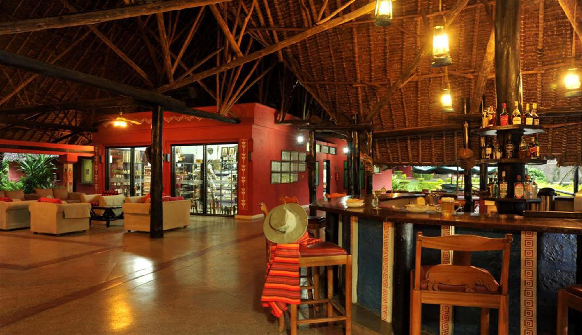 Mara River Lodge Aitong Екстериор снимка